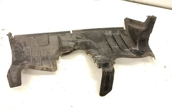 Dodge Charger Intercooler air guide/duct channel 68212036AB
