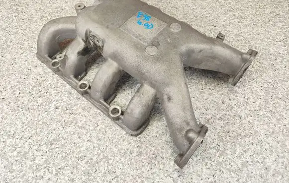 BMW 7 E38 Intake manifold 2248398 7790669