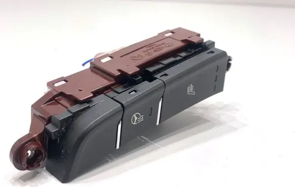Hyundai i30 Seat heating switch 93300G4230