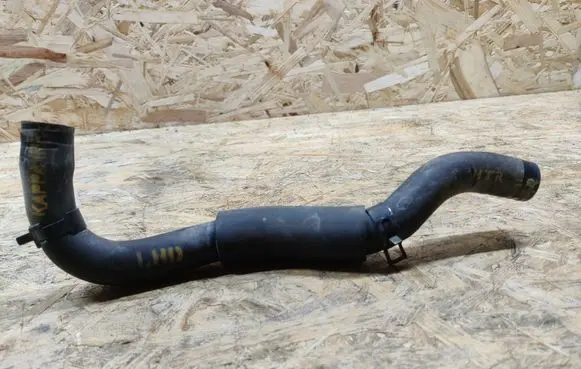 Hyundai i20 (PB PBT) Engine coolant pipe/hose