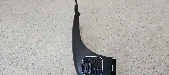 Mercedes-Benz SL R230 Seat trim 2158700010 A2158700010 JC1235887