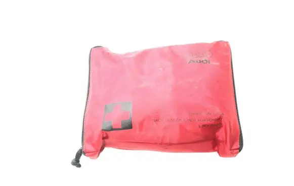 Audi A8 S8 D4 4H First aid kit 4H0860282