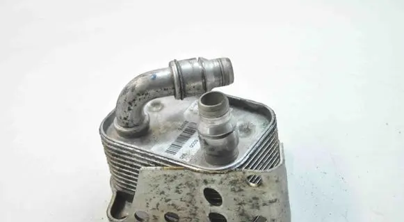 BMW 3 F30 F35 F31 Engine oil radiator 8316000
