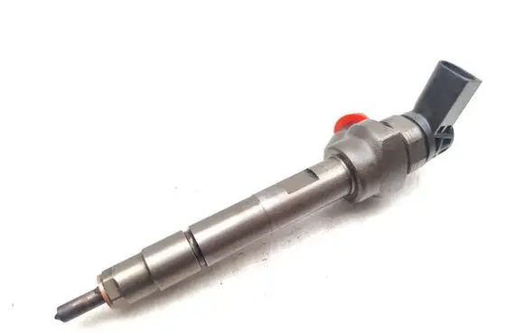 BMW 5 F10 F11 Fuel injector 7810702 0445110479