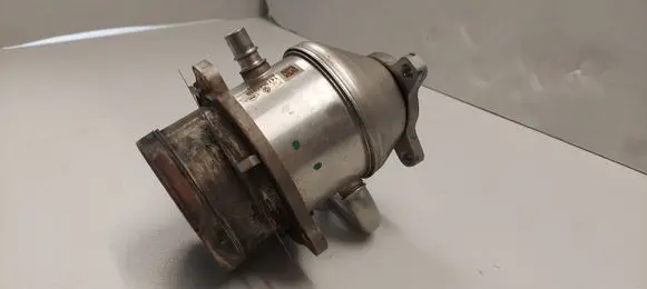 Renault Trafic III (X82) EGR valve cooler 147354591R