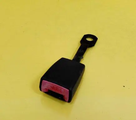 Nissan Micra Front seatbelt buckle 