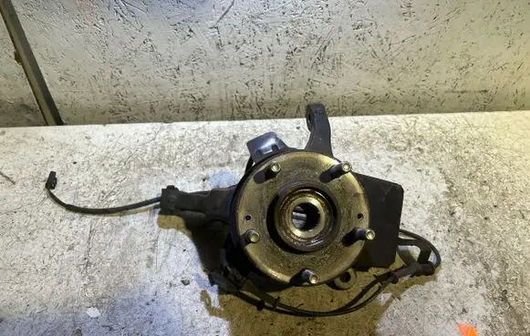 KIA Ceed Front wheel hub