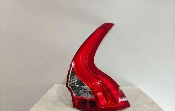 Volvo XC60 Rear/tail lights 89075234