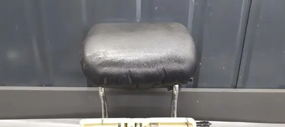 Mercedes-Benz S W220 Rear seat headrest 