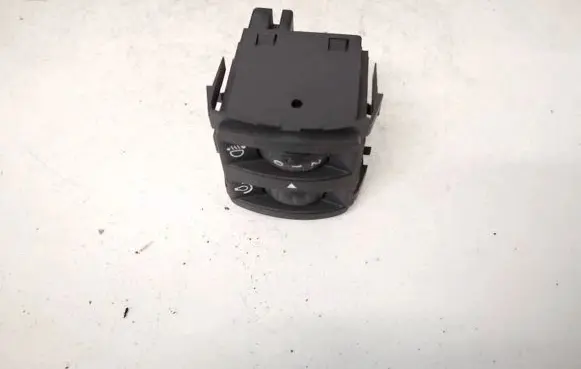 Renault Scenic II - Grand scenic II Headlight level height control switch 8200121805b
