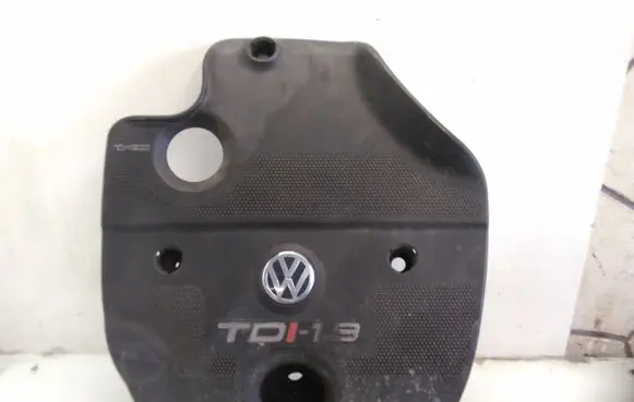 Volkswagen Golf IV Engine cover (trim) 012784A