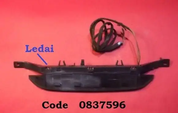 Opel Vectra B Third/center stoplight 0837596