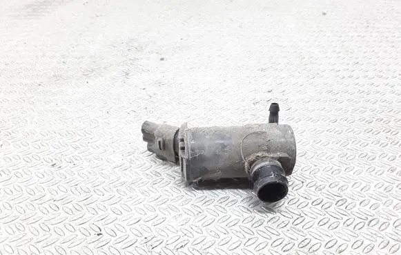 SsangYong Rexton Windscreen/windshield washer pump