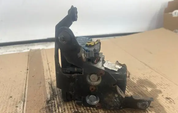 Renault Megane III ABS Pump 476605296R 95CT2AAY2