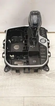 BMW 8 G15 Gear shifter/selector 5A1DE00