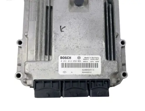 Nissan Primastar Engine control unit/module 8200666516