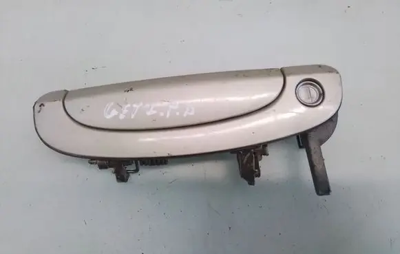 Hyundai Getz Front door exterior handle