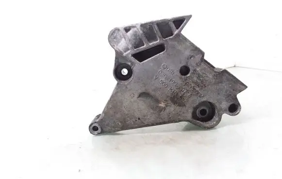 Volkswagen Touran I Engine mounting bracket 03G199207A