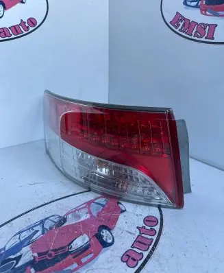 Toyota Avensis T270 Rear/tail lights 08048