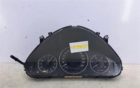 Mercedes-Benz E W211 Speedometer (instrument cluster)
