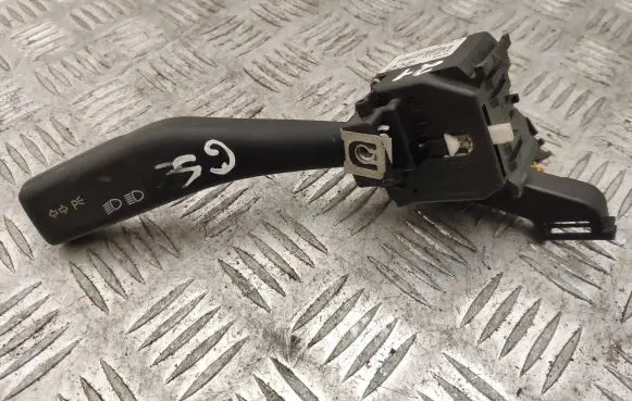 Volkswagen Golf V Indicator stalk 1K0953513