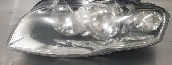Audi A4 S4 B7 8E 8H Headlight/headlamp 8E0941003BK