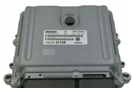 Jeep Wrangler Engine control unit/module P05187641ABUE9DA
