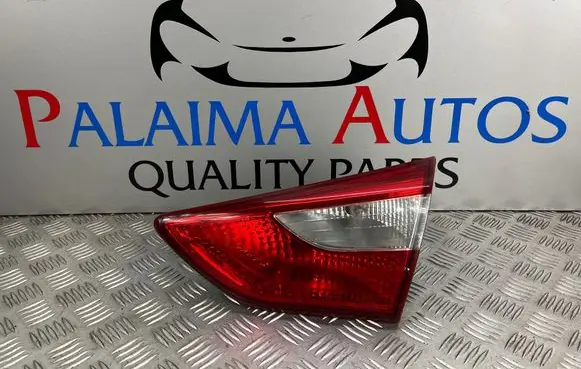 Hyundai i30 Tailgate rear/tail lights 92404A50