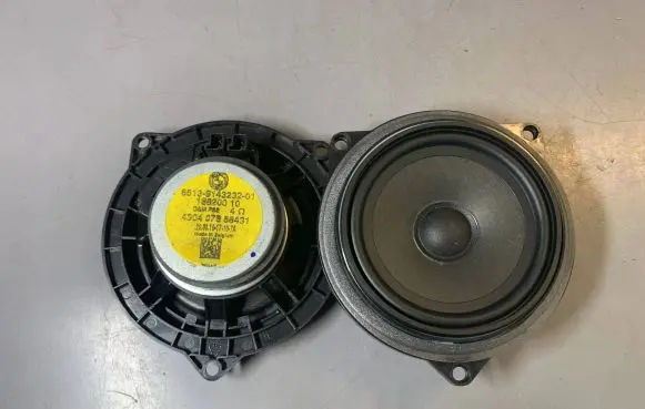 BMW X1 E84 Front door speaker 65139143232 9143232 65136970929
