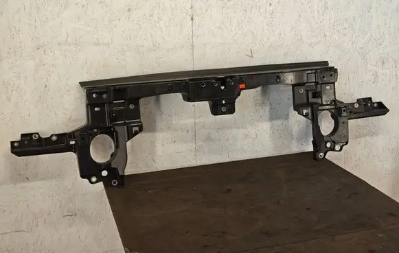Volkswagen Touareg II Top upper radiator support slam panel 7P6805594C 7P6805594 7P6805598