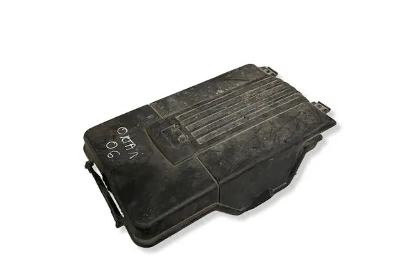 Skoda Octavia Mk2 (1Z) Battery box tray cover/lid 1K0915443A