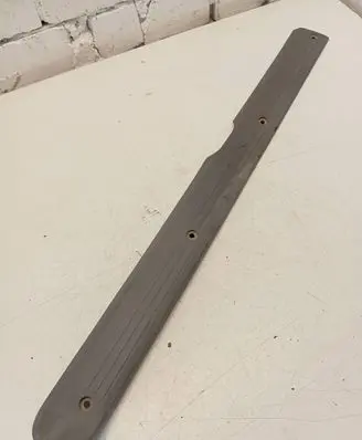 Ford Ranger Front sill trim cover UH7168710