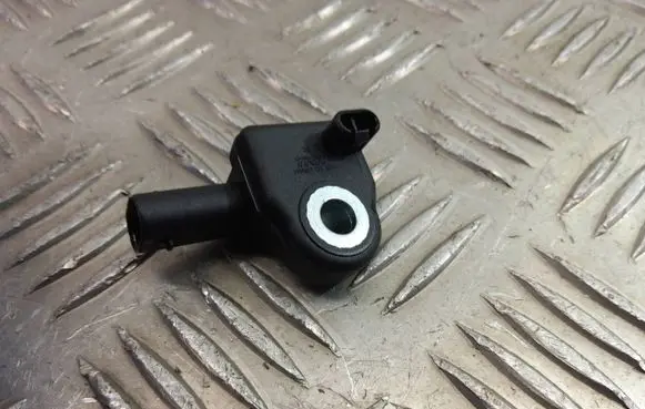 BMW X2 F39 Airbag deployment crash/impact sensor 9196100