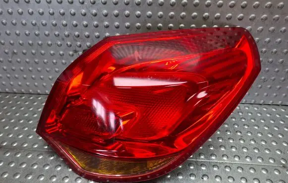 Opel Astra J Rear/tail lights S27639100