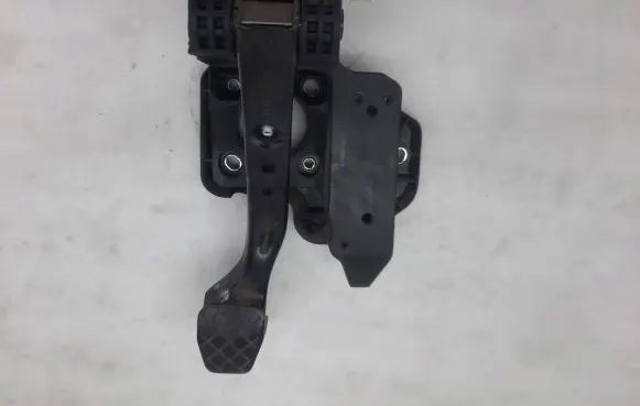 Brake pedal