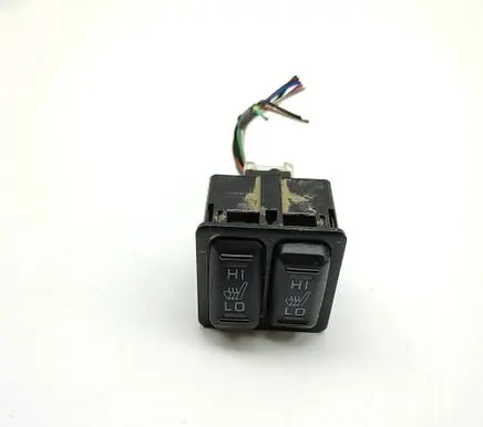 Mitsubishi L200 Seat heating switch 8610A114