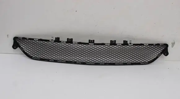 Mercedes-Benz E W212 Front bumper lower grill A2128850522