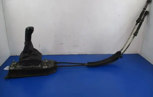 Volkswagen Polo IV 9N3 Gear shift rod 6Q0711061