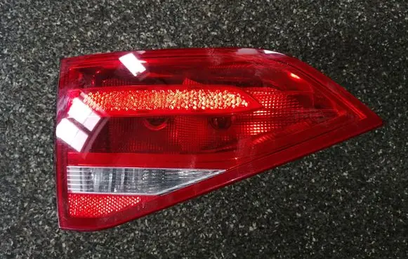Audi A4 S4 B8 8K Tailgate rear/tail lights