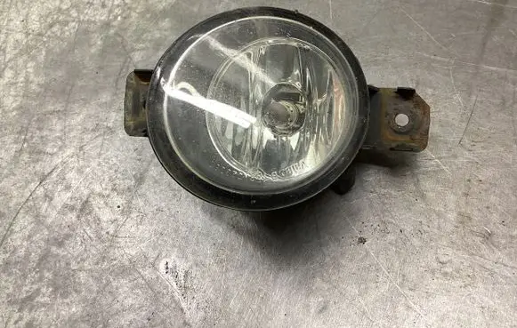 Nissan X-Trail T30 Front fog light 89210438