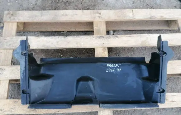 Volkswagen PASSAT B3 Intercooler air guide/duct channel 357121283G