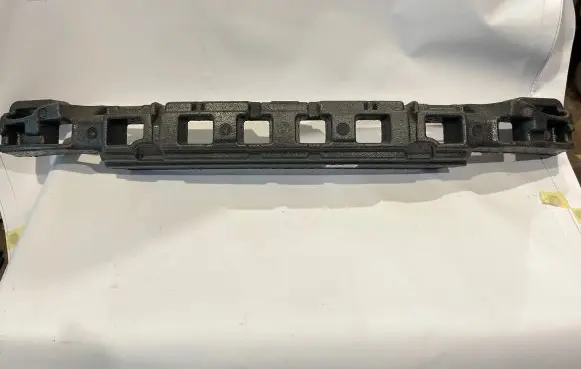 Volkswagen PASSAT B6 Front bumper foam support bar 300807243C 3C0307248C