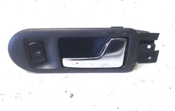 Volkswagen PASSAT B5 Front door interior handle 3B1837114C