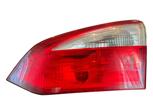 Ford Focus Tailgate rear/tail lights BM5113A602DC