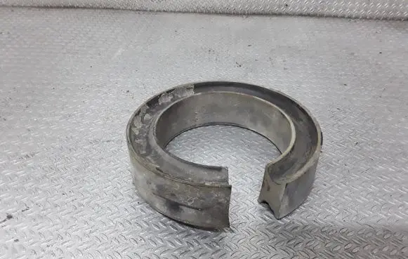 Ford Galaxy Rear coil spring rubber mount 