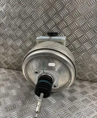 Audi Q7 4M Brake booster 4M0612103A