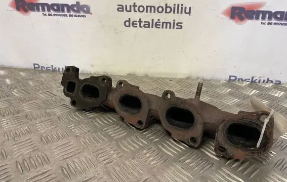 Opel Insignia A Exhaust manifold 55565985