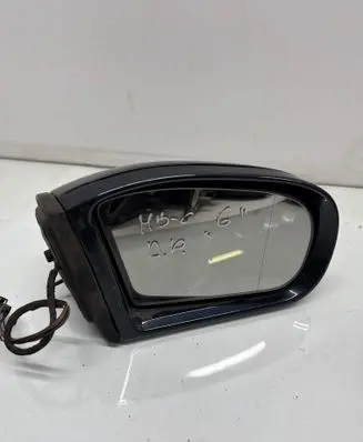 Mercedes-Benz C W203 Front door electric wing mirror 413133418