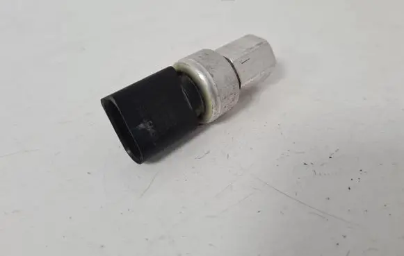 Air conditioning (A/C) pressure sensor
