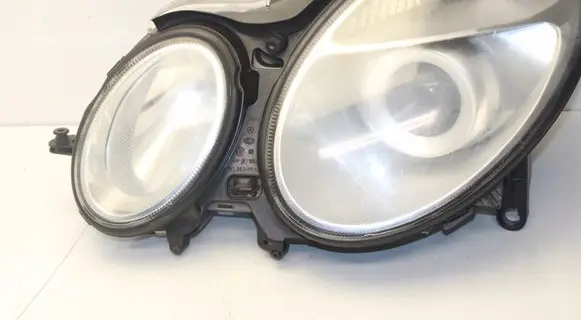Mercedes-Benz E W211 Headlight/headlamp